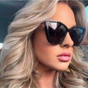 DIFF Eyewear Becky II sunglassess